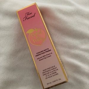 *NEW* Too Faced Matte Primed and Peachy Primer